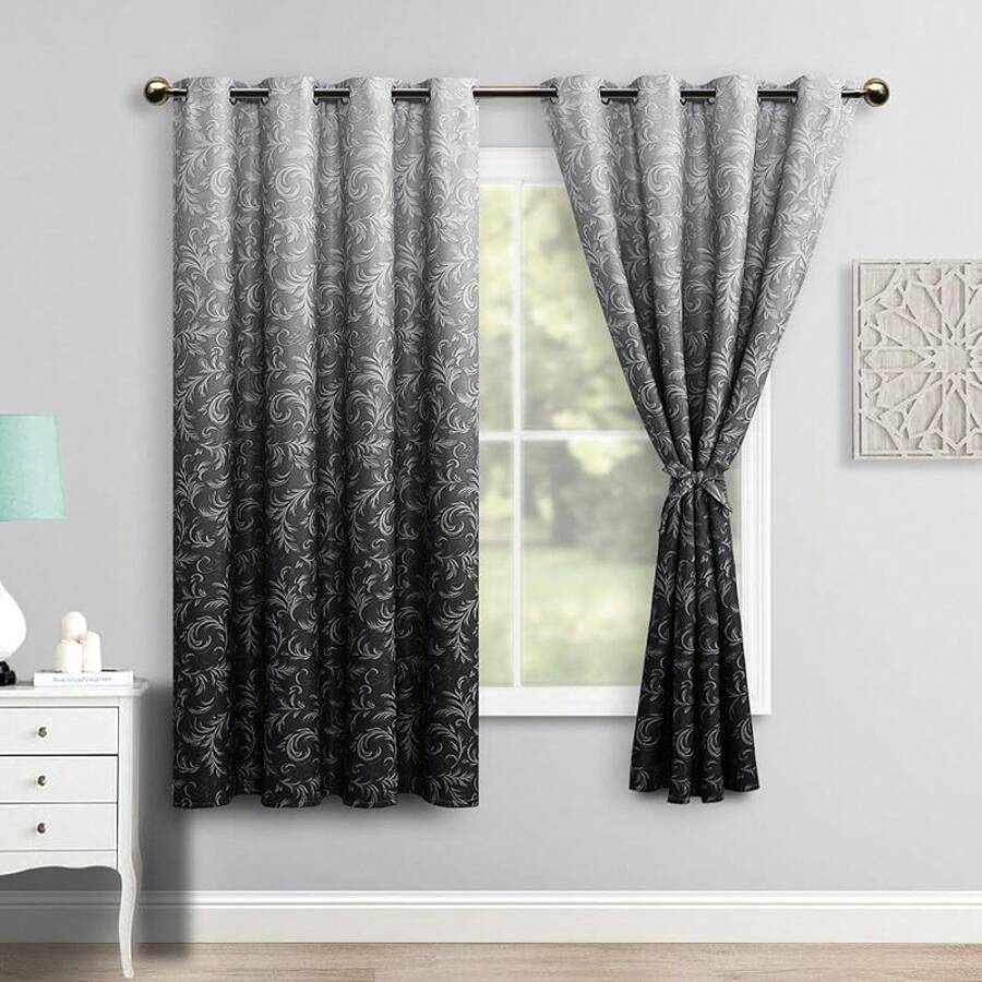 オンブルブルーのダマスク柄遮光カーテン 52x84インチ グ - Blackout Curtains のレビューと価格
